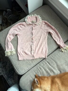 Juicy Couture 100% Cashmere sweater. EUC size medium